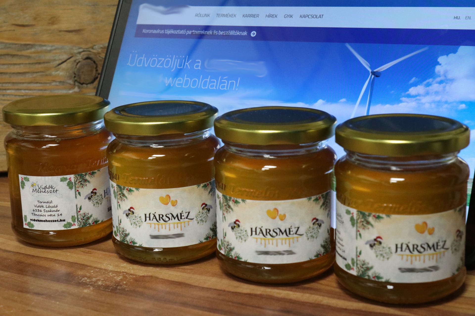 6610db 250g-os hárs méz rendelés egyedi címkével karácsonyi céges ajándéknak egy hatalmas globális cég magyar leányvállalatától!